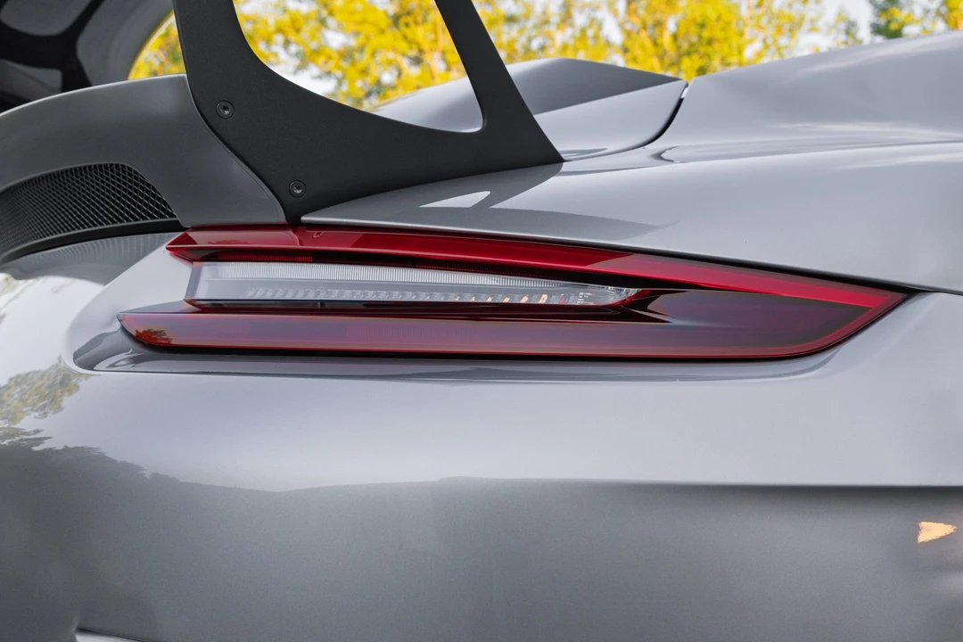 2018 Porsche 991 GT2 RS - Image 30 of 31