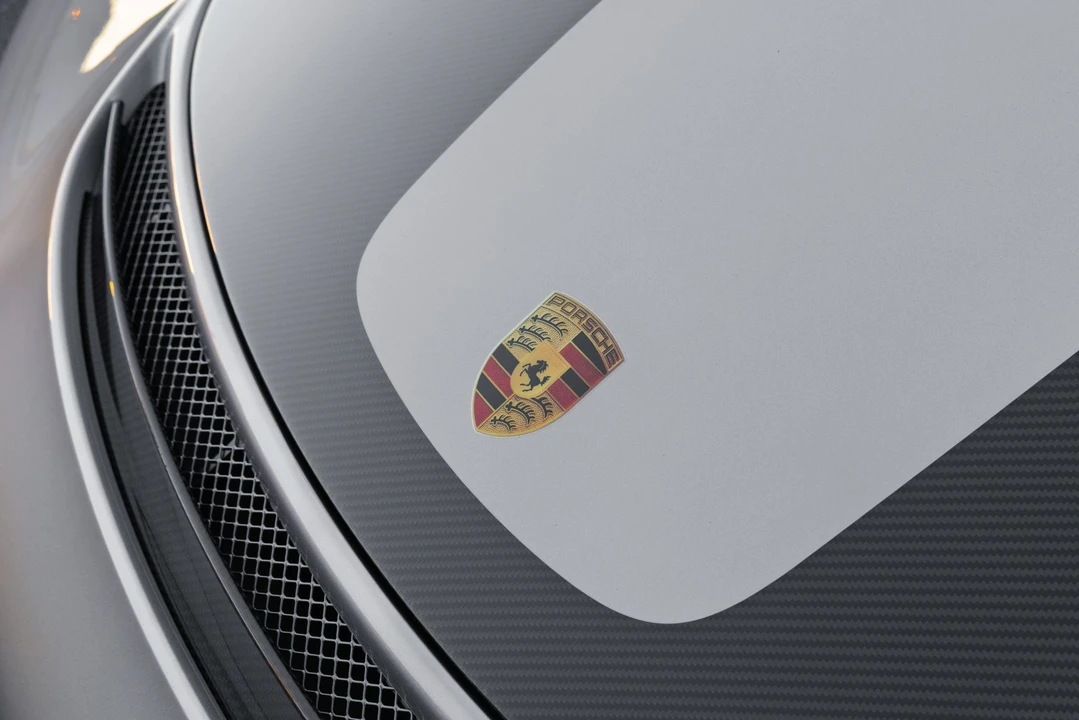 2018 Porsche 991 GT2 RS - Image 21 of 31