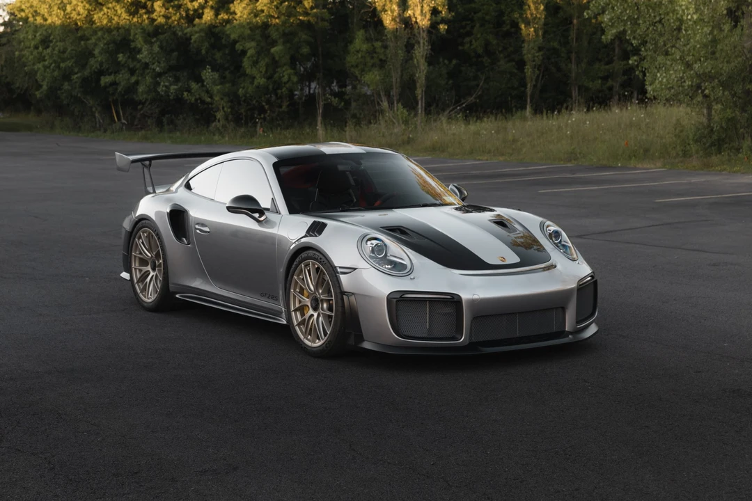 2018 Porsche 991 GT2 RS - Image 4 of 31