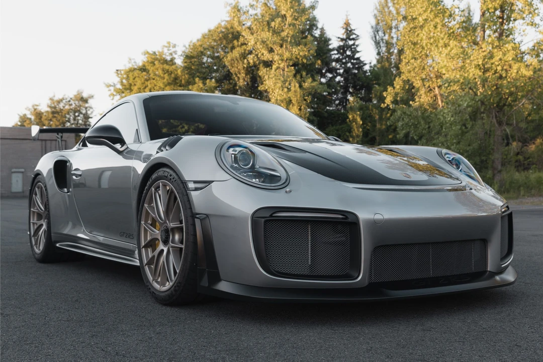 2018 Porsche 991 GT2 RS - Image 13 of 31