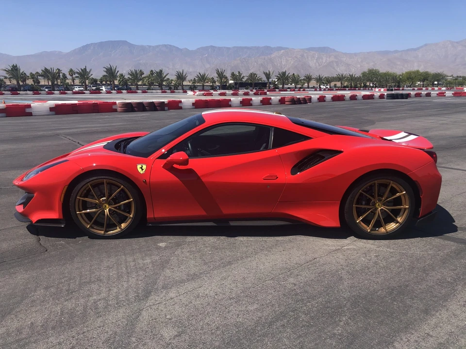 2019 Ferrari 488 Pista - Image 3 of 31