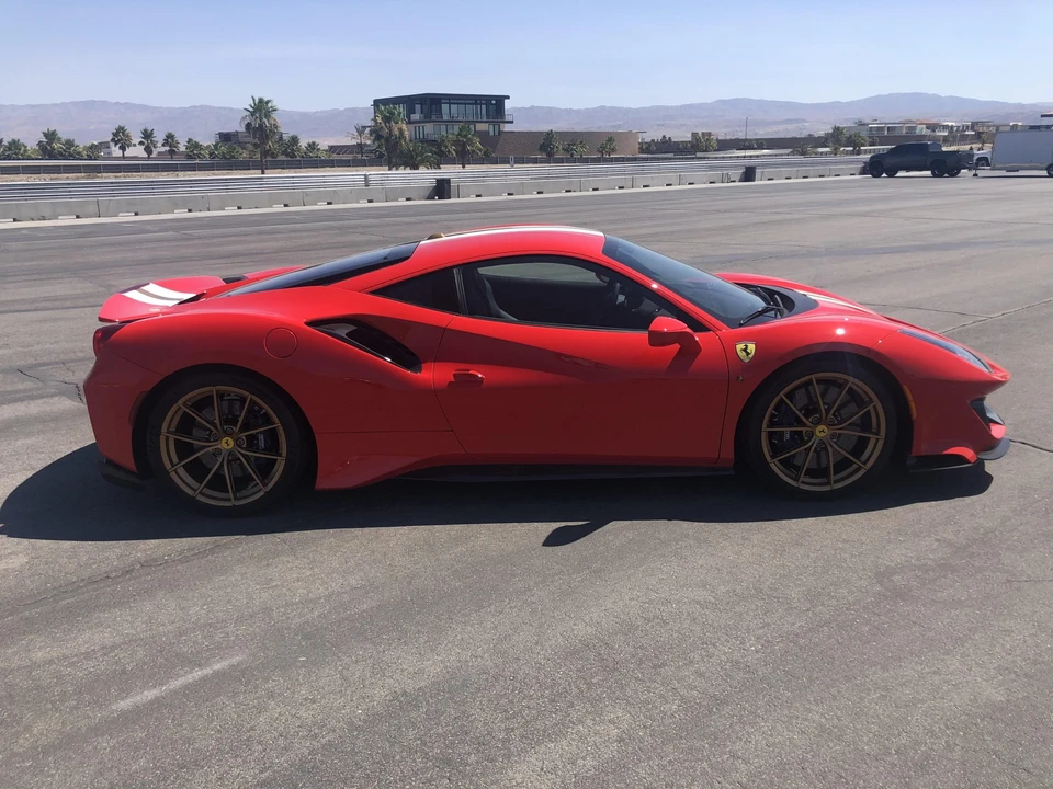 2019 Ferrari 488 Pista - Image 7 of 31