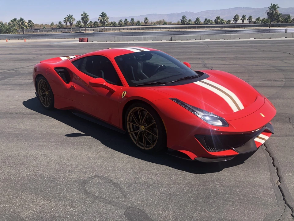 2019 Ferrari 488 Pista - Image 8 of 31