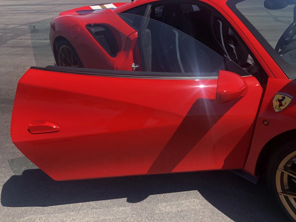 2019 Ferrari 488 Pista - Image 23 of 31