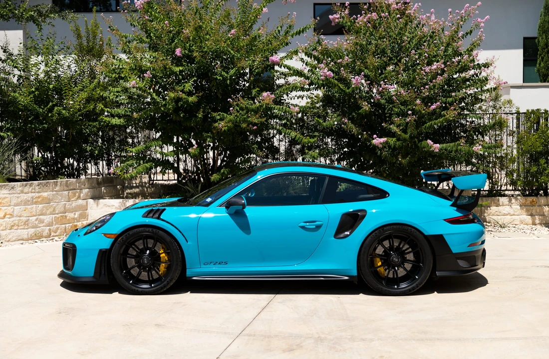 2019 Porsche 991 GT2 RS - Image 10 of 31