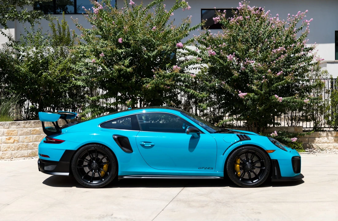 2019 Porsche 991 GT2 RS - Image 6 of 31
