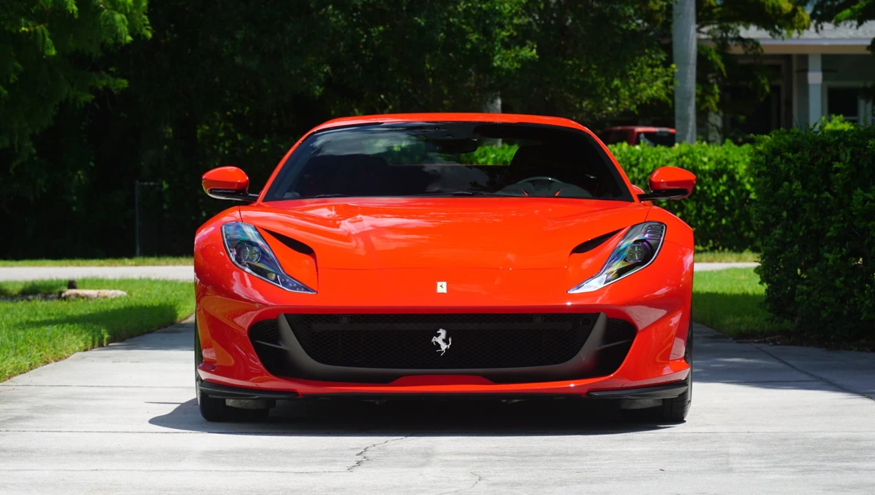 2021 Ferrari 812 GTS - Image 10 of 31