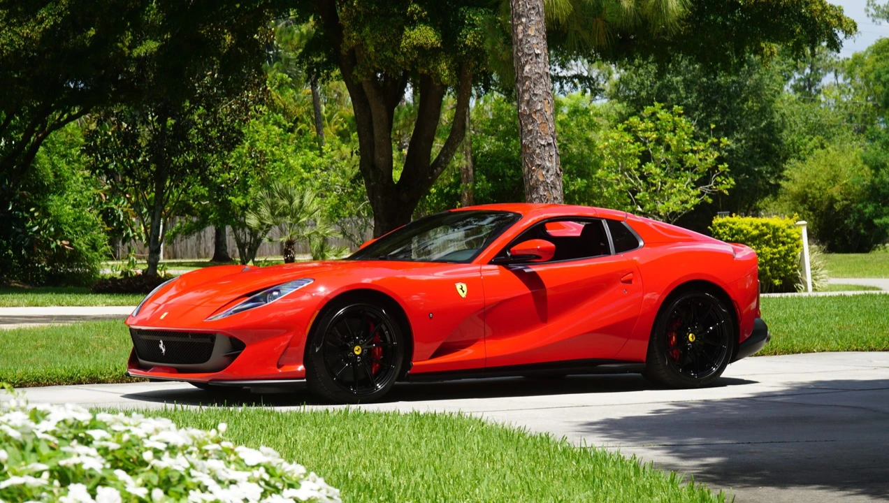 2021 Ferrari 812 GTS - Image 2 of 31