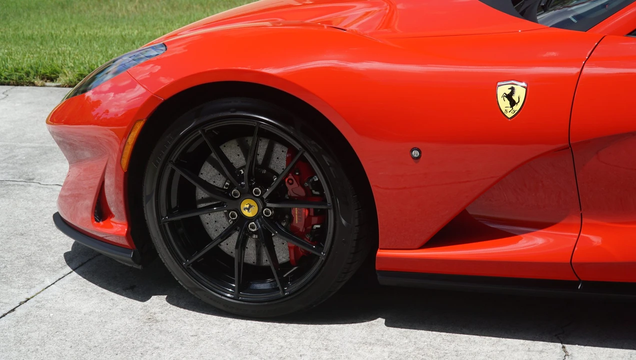 2021 Ferrari 812 GTS - Image 31 of 31