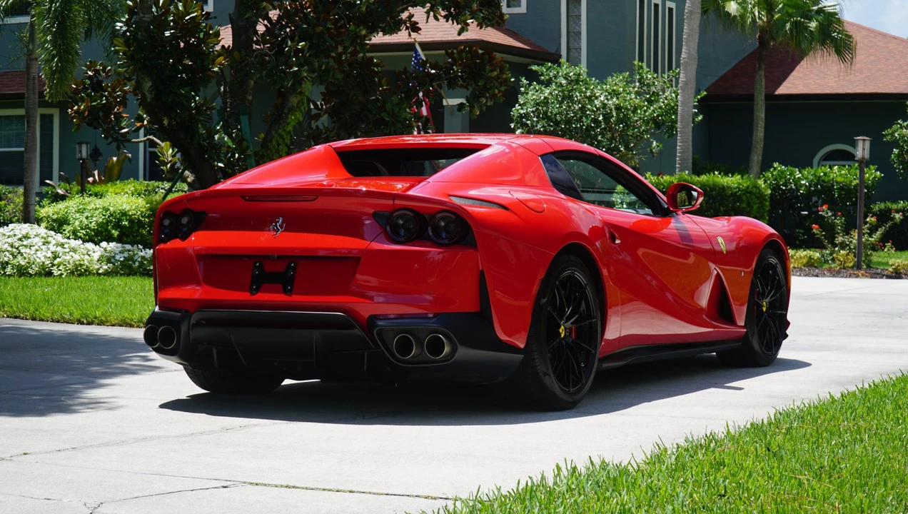 2021 Ferrari 812 GTS - Image 23 of 31