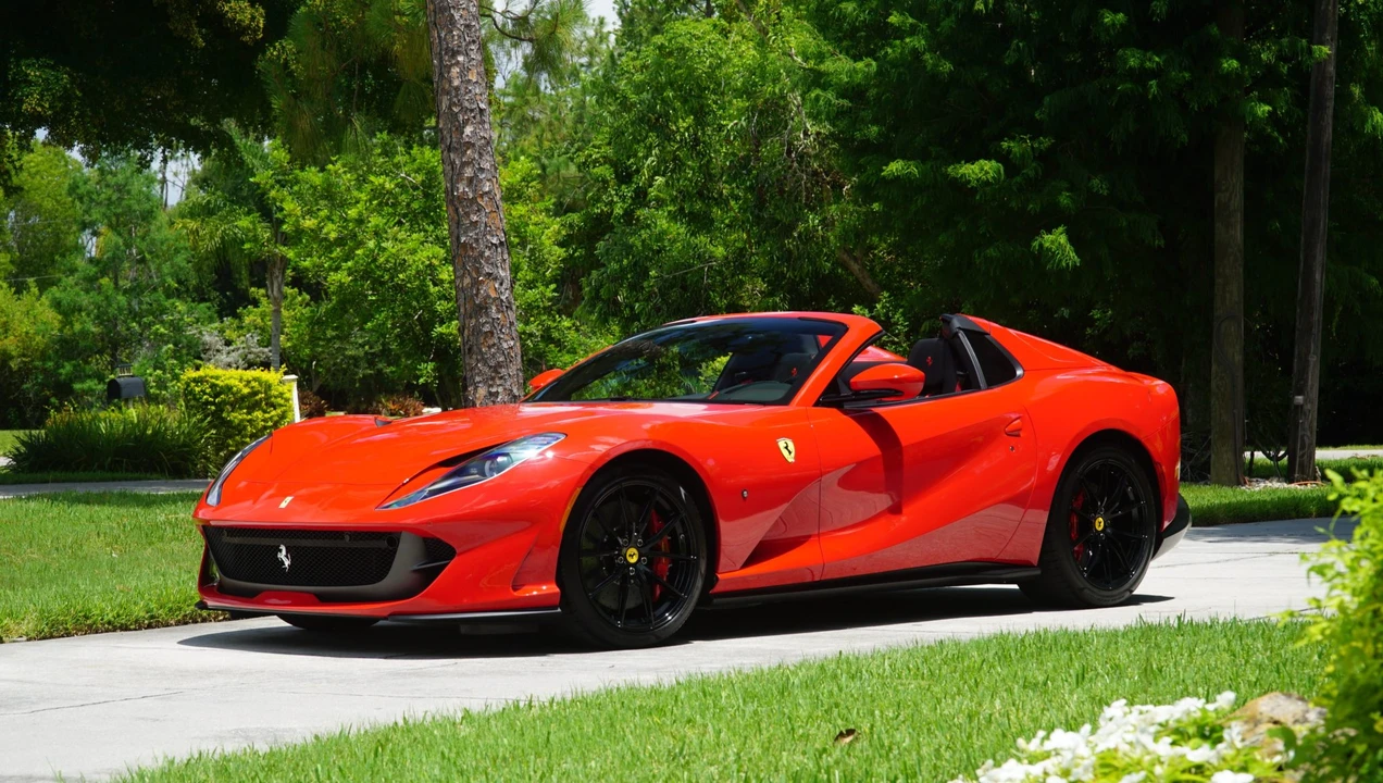 2021 Ferrari 812 GTS - Image 3 of 31