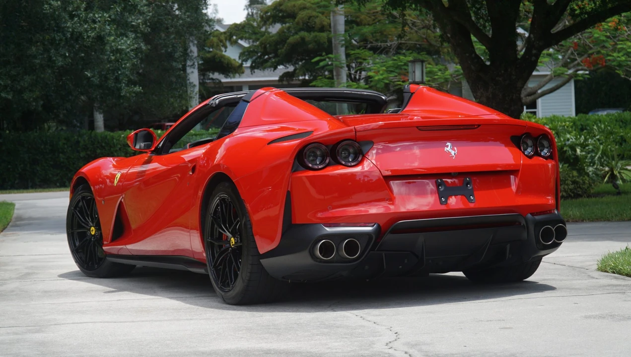 2021 Ferrari 812 GTS - Image 29 of 31