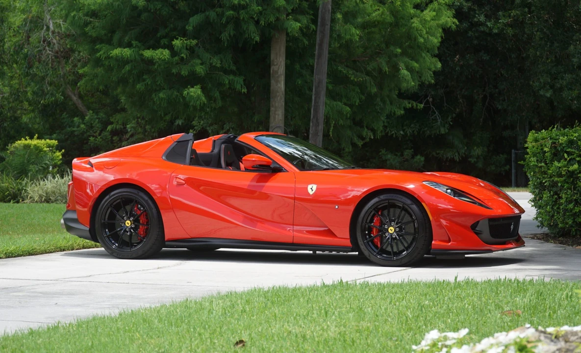 2021 Ferrari 812 GTS - Image 20 of 31