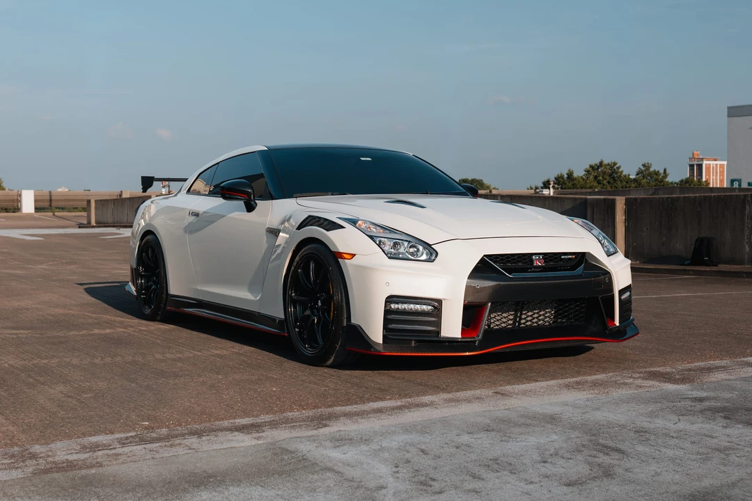 2021 Nissan R35 GT-R NISMO - Image 2 of 31