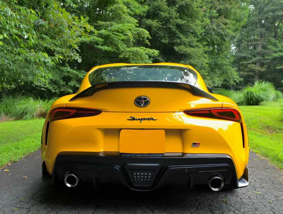 2021 Toyota GR Supra 5th Gen - Image 15 of 31