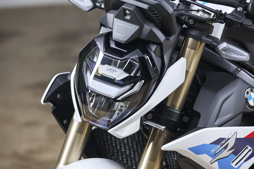 2022 BMW S1000 - Image 13 of 31