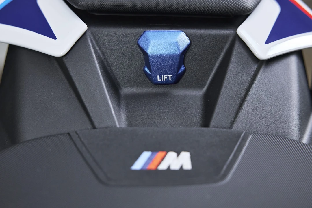 2022 BMW S1000 - Image 24 of 31