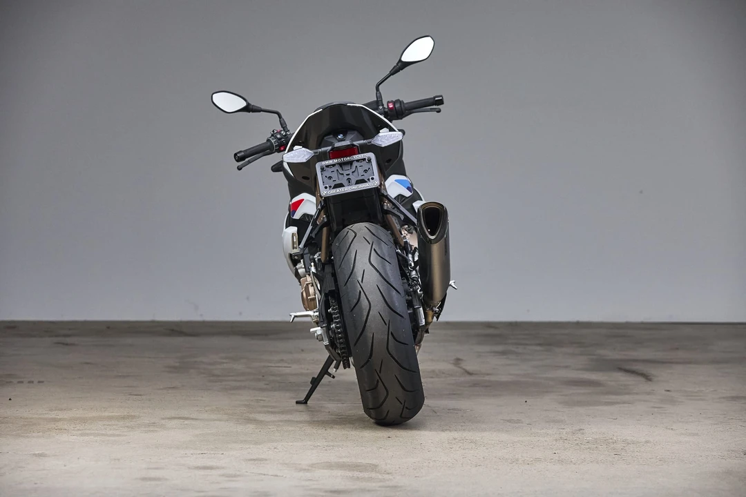 2022 BMW S1000 - Image 7 of 31
