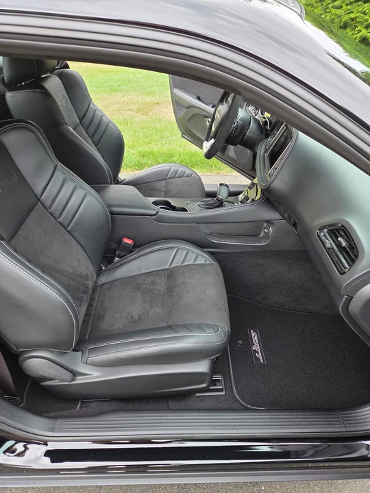 2023 Dodge Challenger SRT Hellcat 3rd Gen - Image 30 of 31