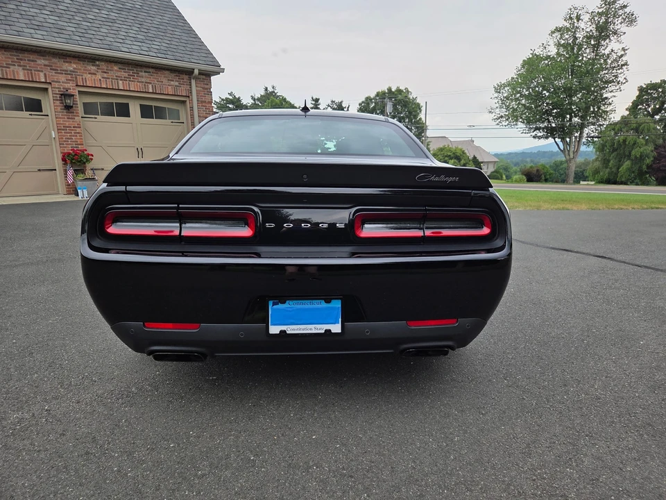 2023 Dodge Challenger SRT Hellcat 3rd Gen - Image 10 of 31