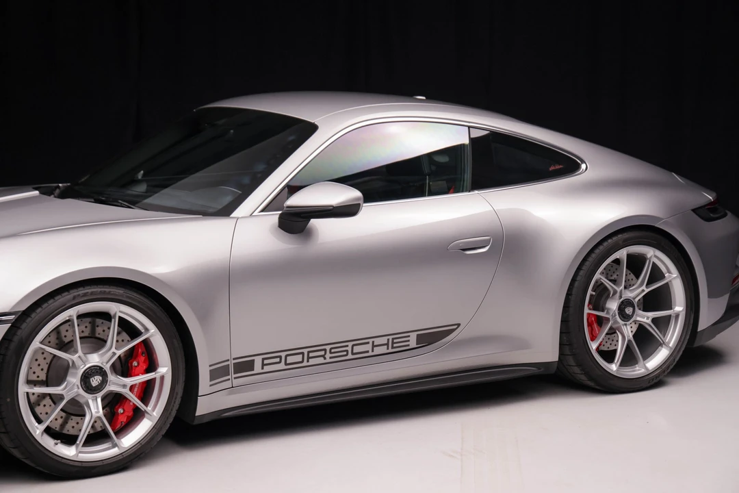 2023 Porsche 992 GT3 - Image 29 of 31