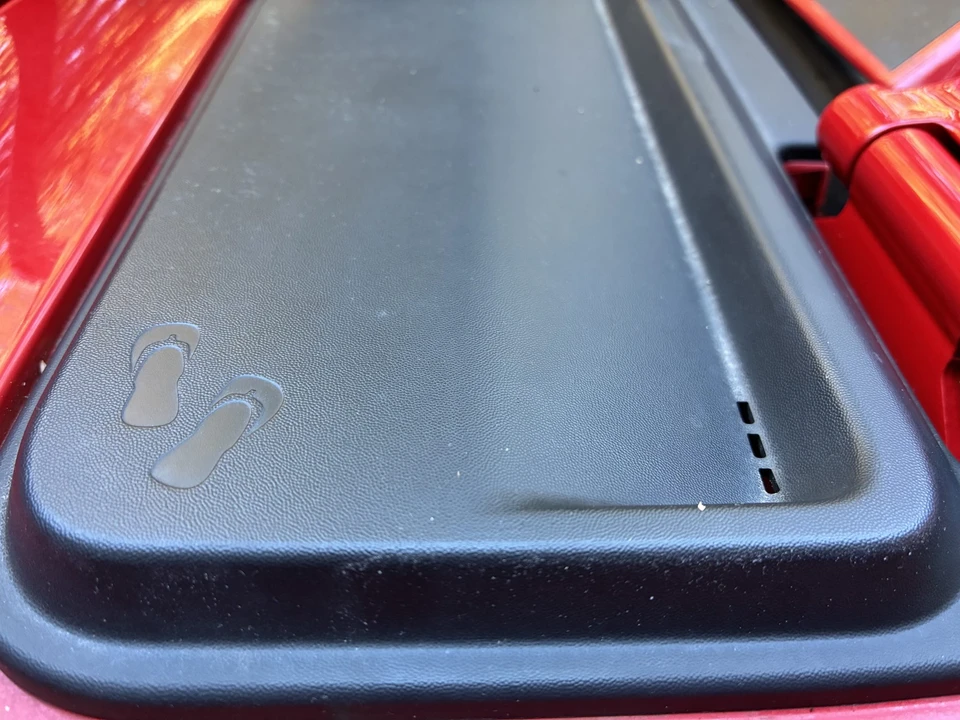 2024 Jeep JL Wrangler - Image 24 of 31