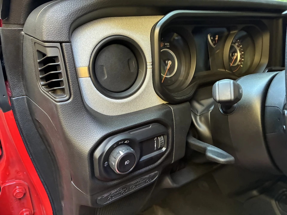 2024 Jeep JL Wrangler - Image 31 of 31
