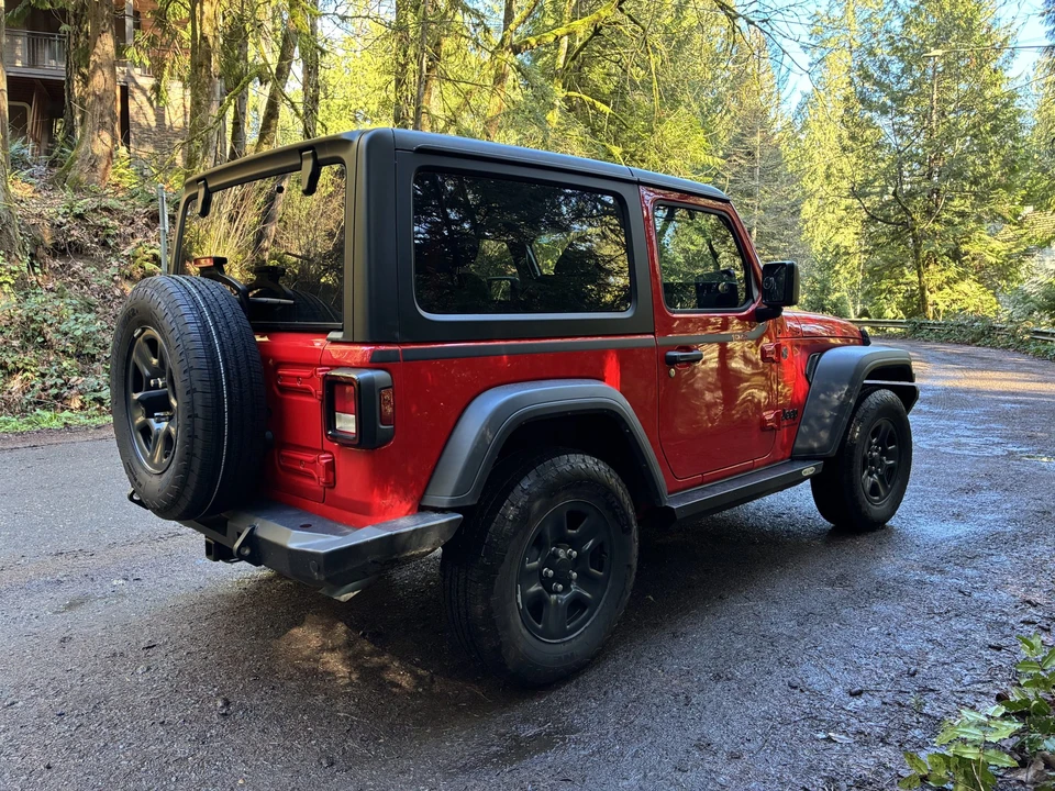 2024 Jeep JL Wrangler - Image 4 of 31