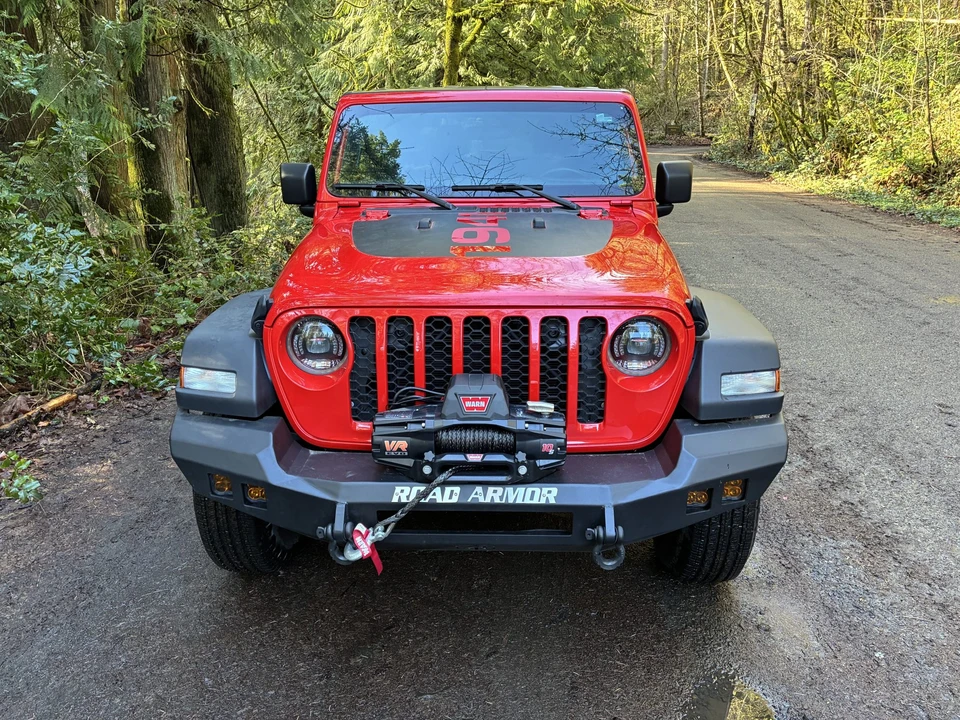 2024 Jeep JL Wrangler - Image 7 of 31