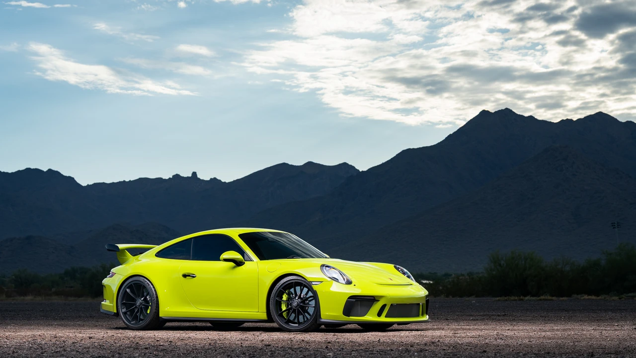 2018 Porsche 991 GT3 - Image 15 of 31