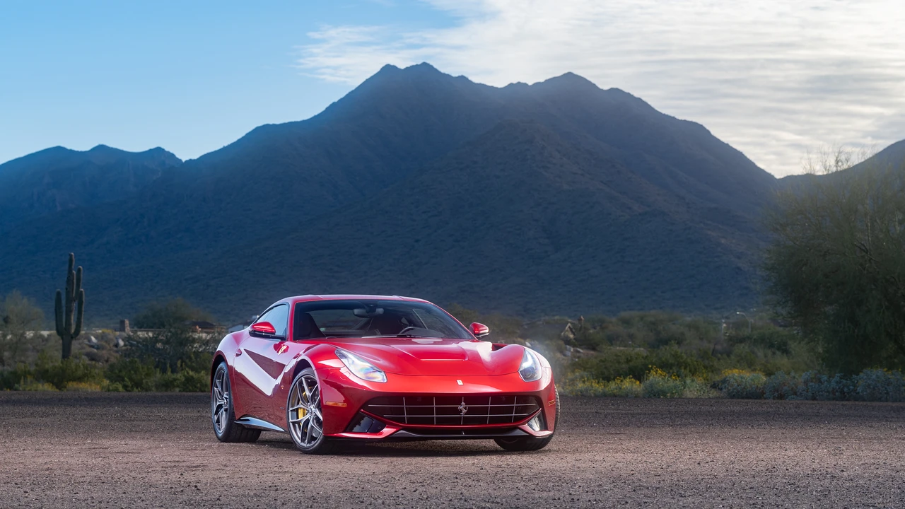 2016 Ferrari F12berlinetta - Image 10 of 31