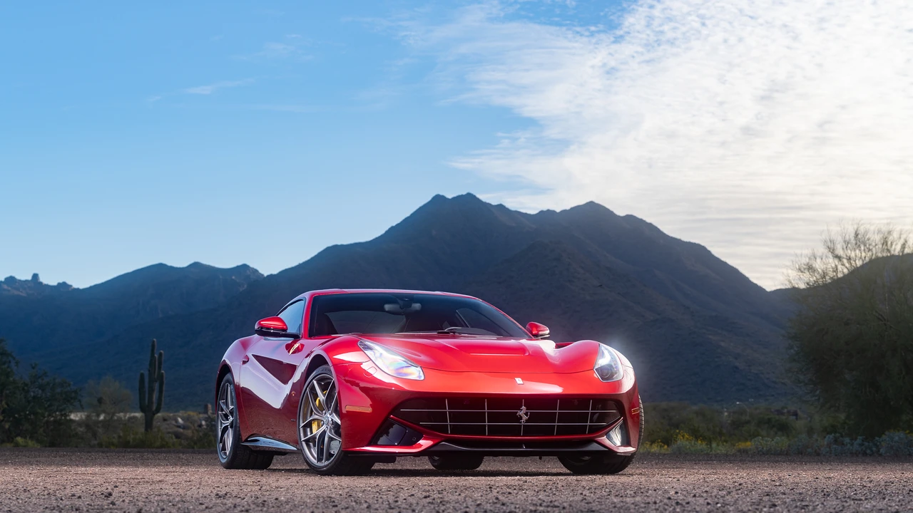 2016 Ferrari F12berlinetta - Image 11 of 31