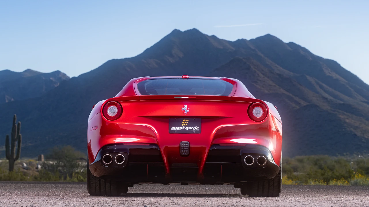 2016 Ferrari F12berlinetta - Image 22 of 31