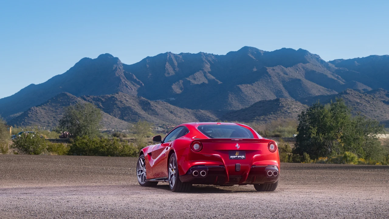 2016 Ferrari F12berlinetta - Image 24 of 31