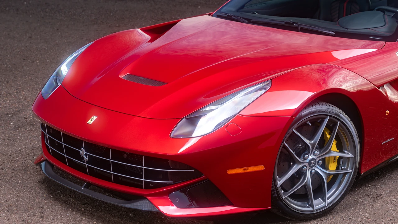 2016 Ferrari F12berlinetta - Image 30 of 31