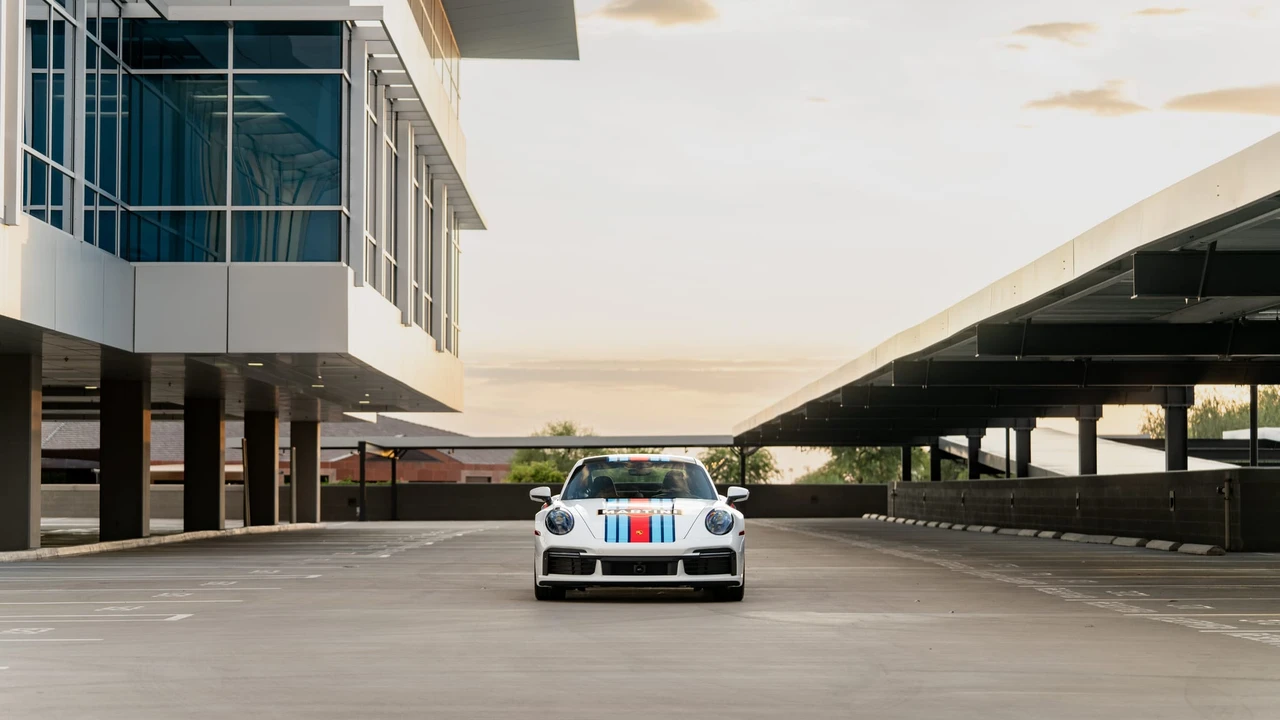 2025 Porsche 992 Turbo S - Image 8 of 31