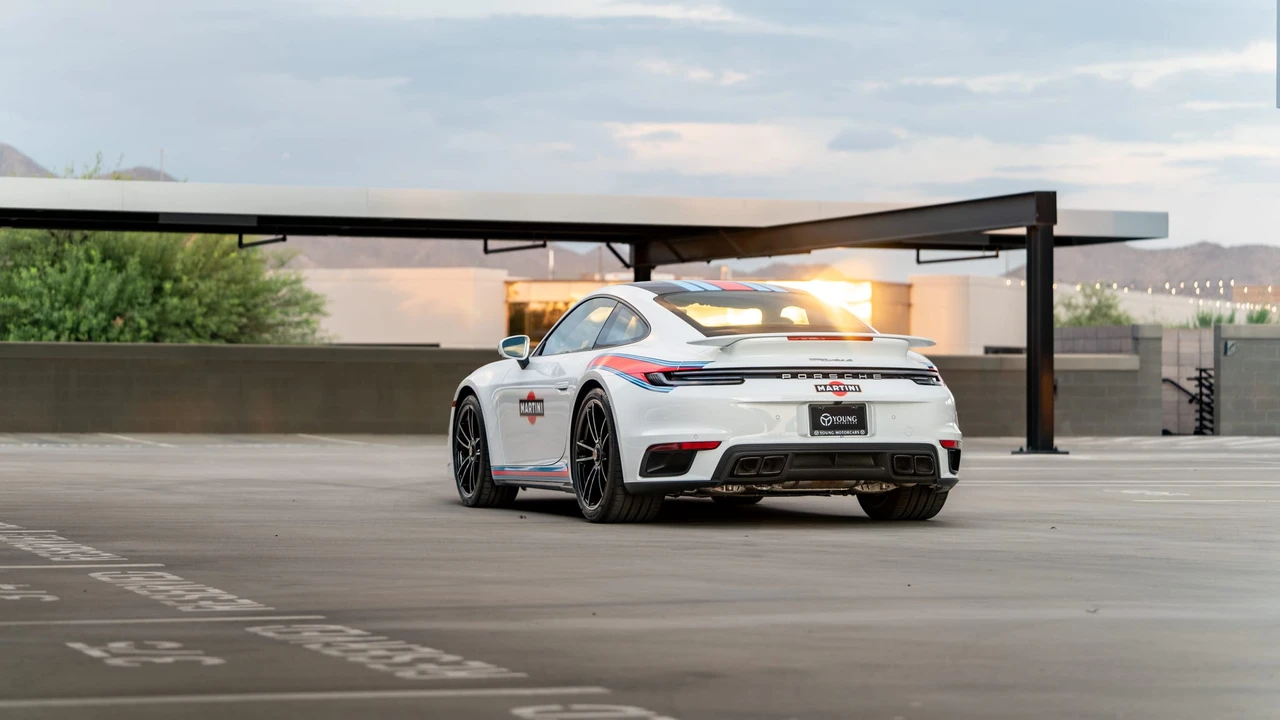 2025 Porsche 992 Turbo S - Image 29 of 31