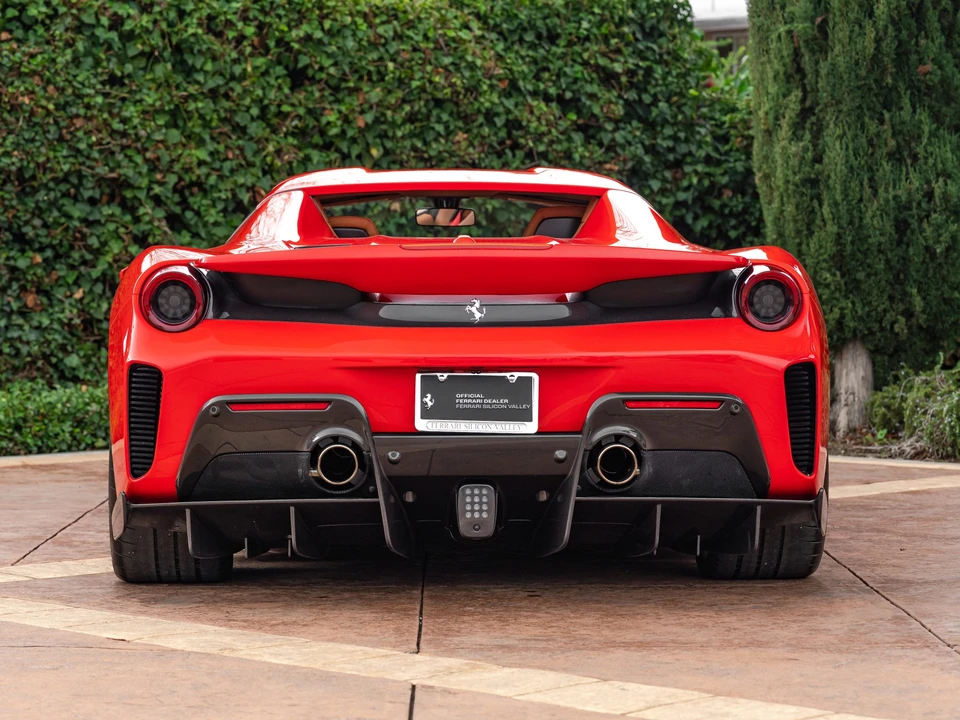 2020 Ferrari 488 Pista Spider - Image 13 of 31
