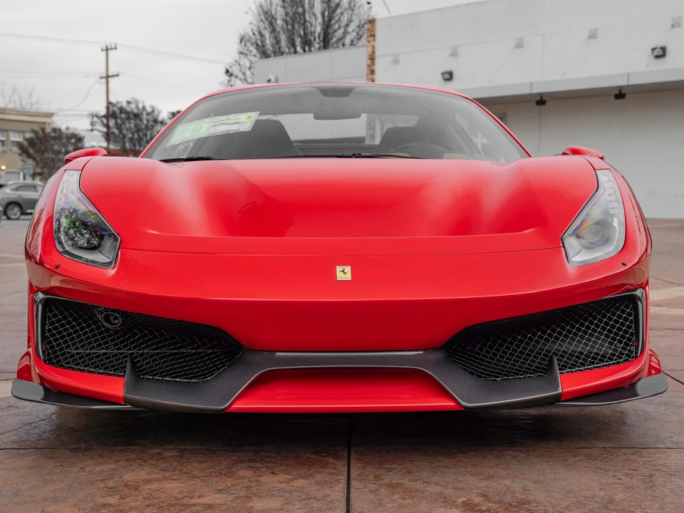 2020 Ferrari 488 Pista Spider - Image 19 of 31
