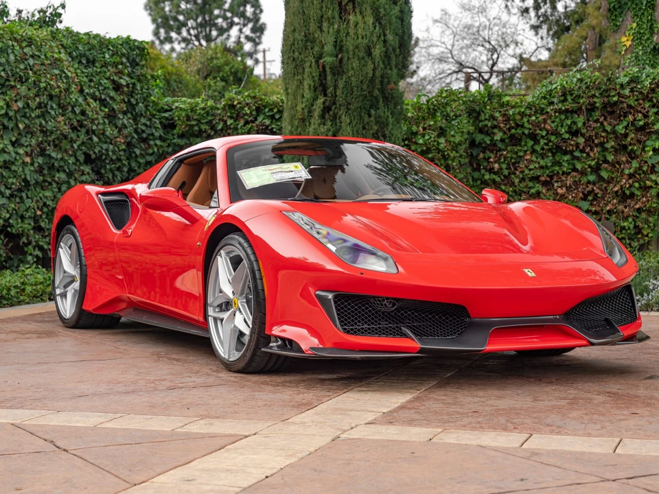 2020 Ferrari 488 Pista Spider - Image 16 of 31