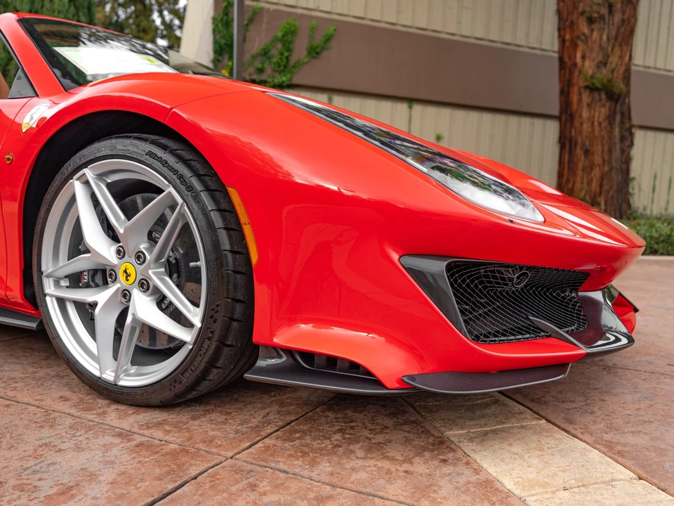 2020 Ferrari 488 Pista Spider - Image 21 of 31