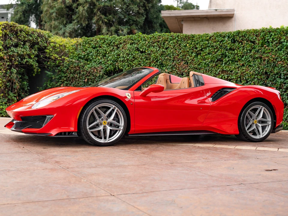 2020 Ferrari 488 Pista Spider - Image 3 of 31