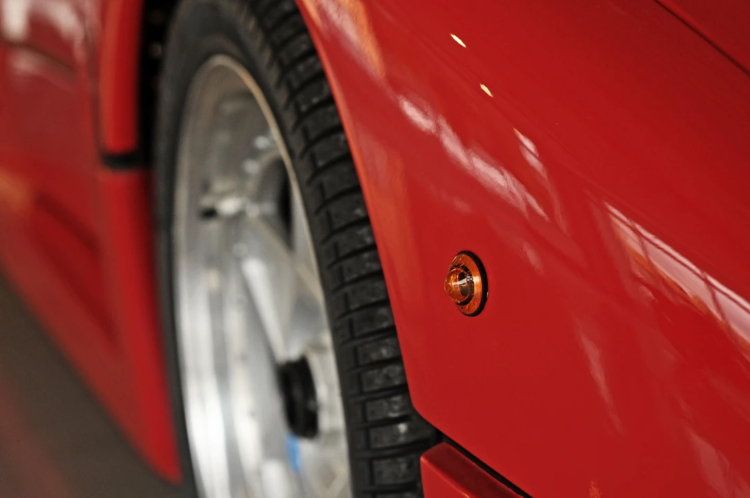 1990 Ferrari F40 - Image 8 of 31
