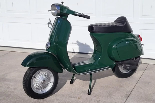 1982 Vespa Super & Primavera & P - Image 3 of 6