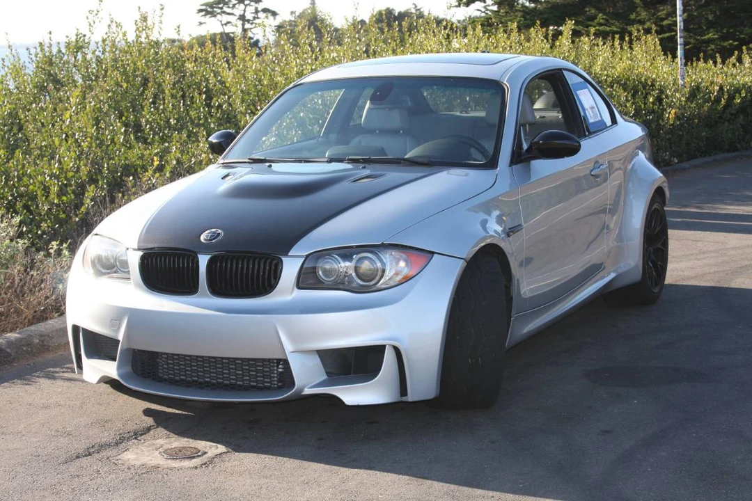 2009 BMW E82 135i & 135is - Image 5 of 12