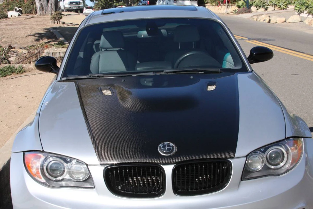 2009 BMW E82 135i & 135is - Image 8 of 12