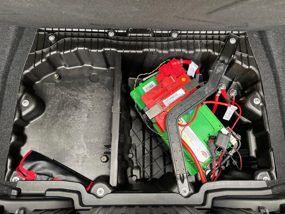 BMW E82 135i & 135is - Image 3 of 9
