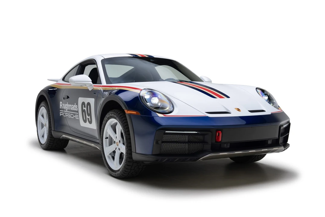 2023 Porsche 992 Dakar - Image 9 of 31
