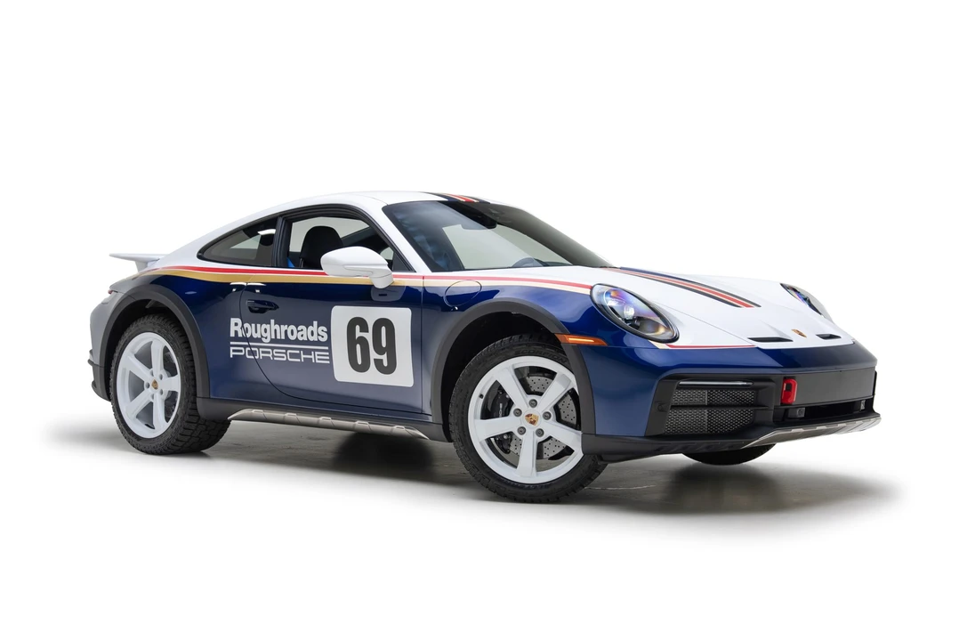 2023 Porsche 992 Dakar - Image 4 of 31