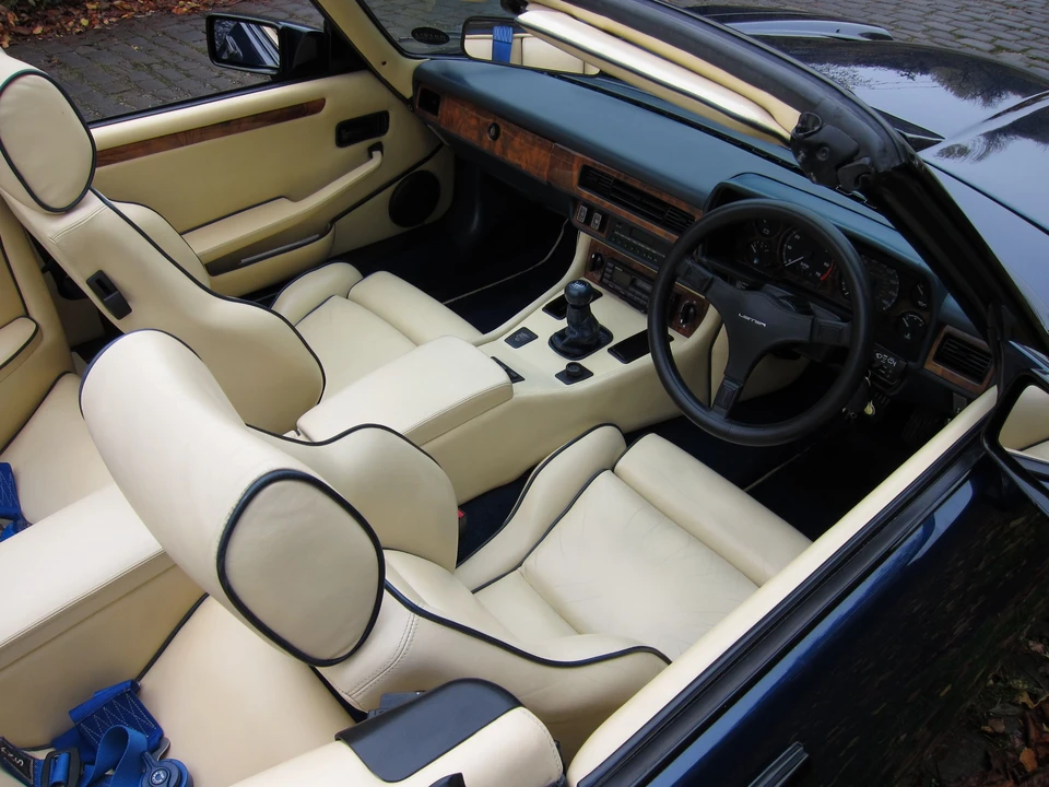 1990 Jaguar XJS Convertible - Image 19 of 19